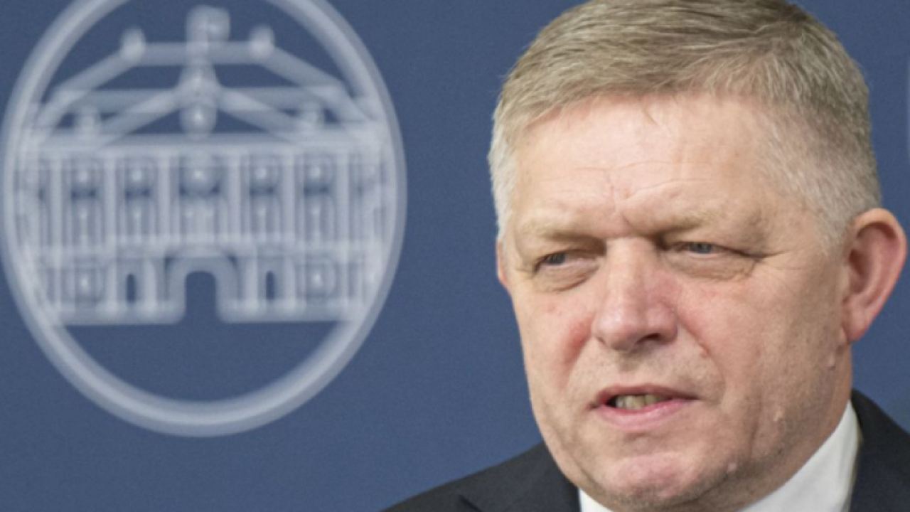 Роберт Фицо заминава за Брюксел в опит да разреши газовата криза с Украйна
