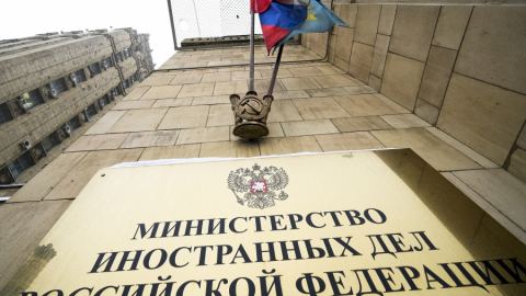 Руското МВнР обвини Зеленски, че няма желание да работи за мир чрез дипломатически средства
