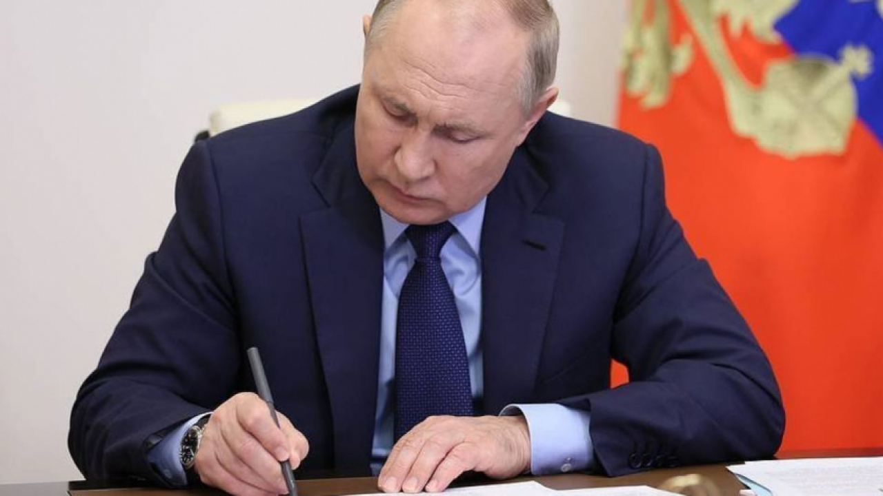 Путин издаде указ. В спящите клетки има тревога. Краен срок за регистрация на украинци в Русия: 10 септември