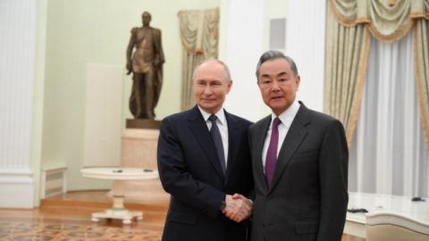 Путин призова за „последователно засилване“ на китайско-руското стратегическо сътрудничество