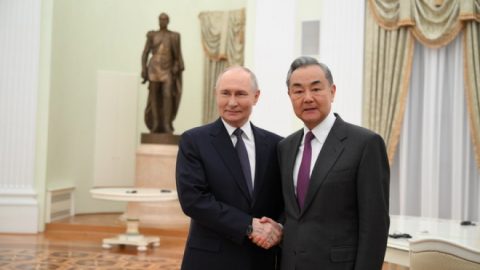 Путин призова за „последователно засилване“ на китайско-руското стратегическо сътрудничество