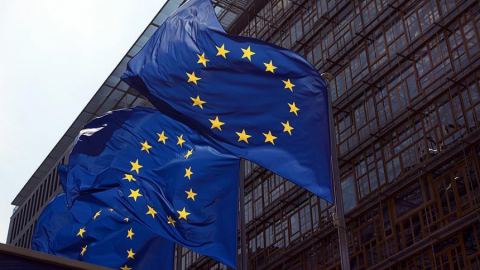 ЕК обяви инвестиция от 910 млн. евро в европейската отбранителна индустрия
