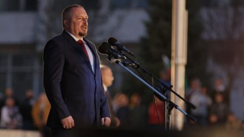 "Забравихме да бъдем българи..." /Желязко Гагов/
