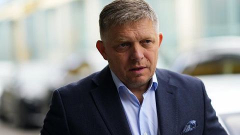 Фицо: Пълното прекратяване на вноса на руска енергия в ЕС е „икономическо самоубийство“