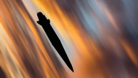 Ще свърши ли всичко до хиперзвука? Бивш служител на американското разузнаване за изхода от конфликта между Русия и НАТО