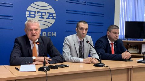 Румен Петков: Визитата на Урсула фон дер Лайен показа лъжи и страх