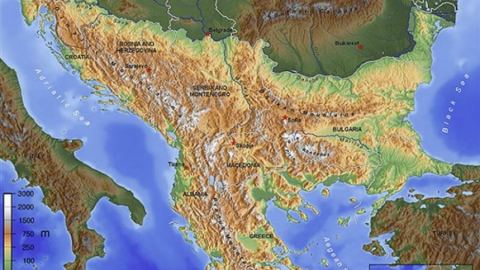 На кръстопът между сили и съдби: България и геополитическата орис на Балканите