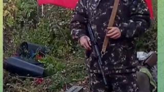 Британец, грабна оръжие, присъедини, руснаците