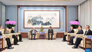 Китай, разшири, отваряне, финансовия сектор