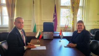 Румен Петков, среща, посланик, Република Куба, България