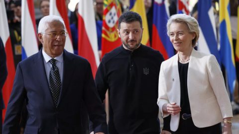 Цената на илюзиите: Киев между „празните торбички“ на Европа и реалността на фронта