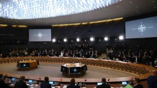 Мир чрез сила, генерален секретар, НАТО, конфронтация, Русия, дългосрочна