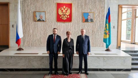 Галин Дурев и Румен Петков обсъдиха с посланик Митрофанова казуса „Лукойл“ и пенсиите на българите в Русия