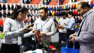 Град Иу, рекордна търговия, 700 млрд. юана