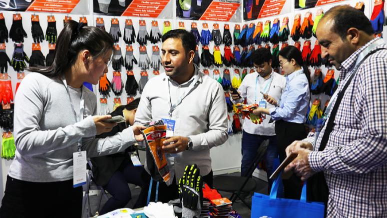 Град Иу, рекордна търговия, 700 млрд. юана