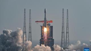 Китайската ракета Long March-8A, интернет спътникова група