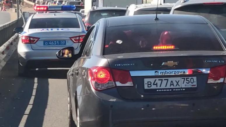 Поляци, германци, Русия, Нова година, опашките са огромни