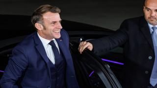 Кой не послуша, стария евреин, Макрон