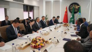 Уан И, Африка, посещение