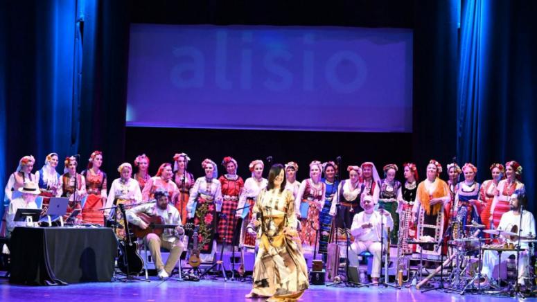 Женски хор Ваня Монева, Olga Cerpa, Mestisay, Канария,  Festival International de musica de Canarias