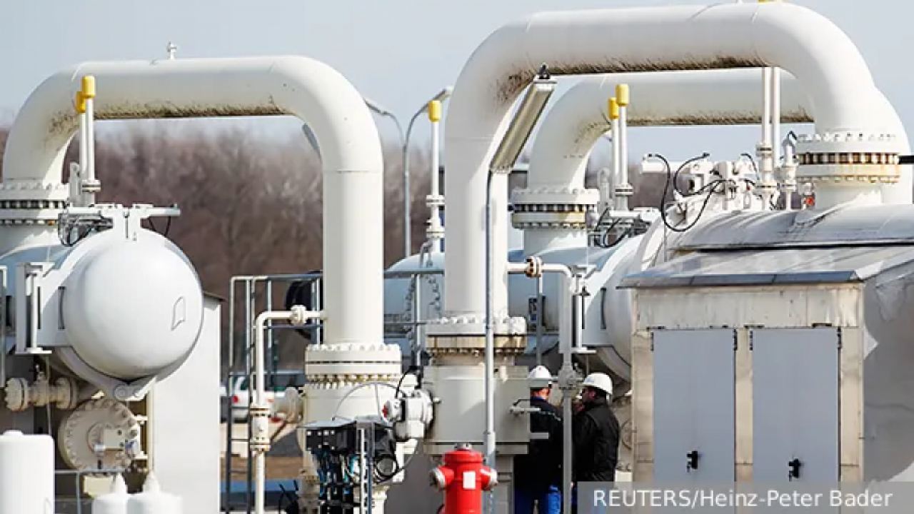 Енергиен театър: Европа остави вратичка за руския газ