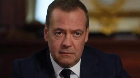 Медведев разобличи плана: Васална Европа, изоставена Азия и американски рай върху трупове