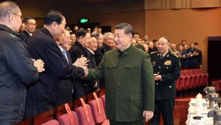 Китайски лидер, поздрави, Пролетния празник , военни ветерани