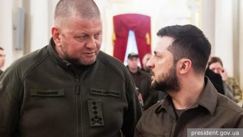 Залужни заби нож в гърба на Зеленски: Превратът започна от Лондон! Британските господари залагат на Залужни за новата касапница!