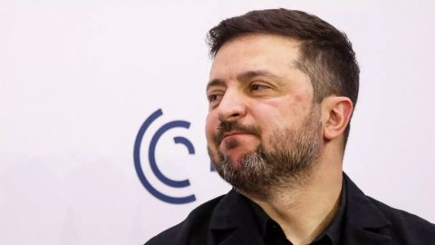 Зеленски шокира Запада: Подготвя план за тригодишна война!