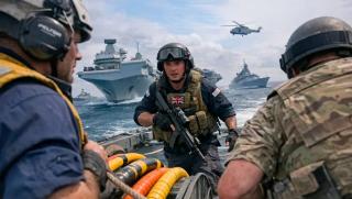 Великобритания, Русия, Арктика, самолетоносач, подводна инфраструктура, газ, енергетика, НАТО