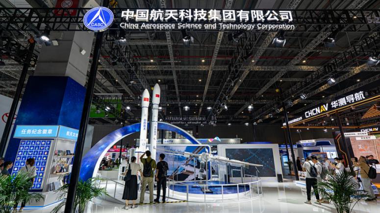 Китай, нови космически мисии, полет, Луната