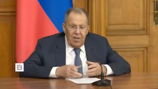 Сергей Лавров, действия, САЩ , Иран, стремеж, ядрени оръжия, съседни страни, последват примера му