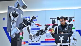 Китай, инвестиции, научноизследователска дейност, 2025 г.