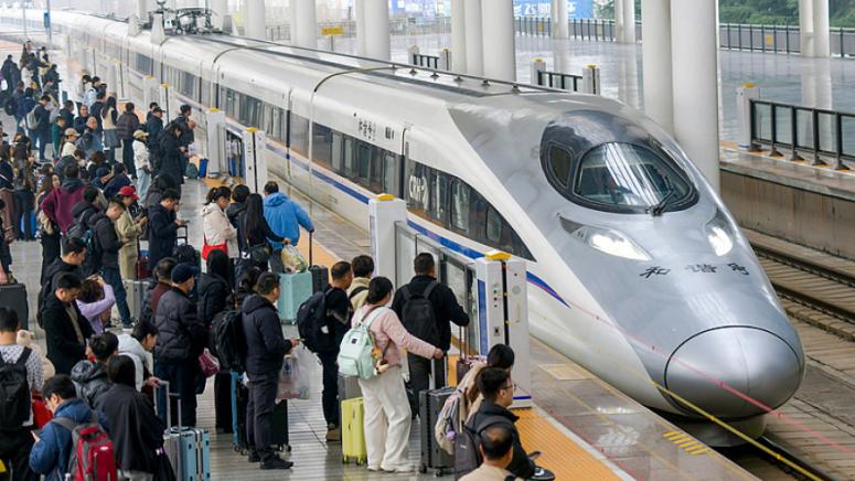 Нов рекорд, междурегионални пътувания, Китай , Пролетния фестивал