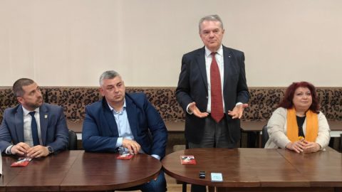 Председателят на ПП АБВ Румен Петков подкрепи листата на „БСП – Обединена левица“ на срещи в Болярово, Стралджа и Ямбол