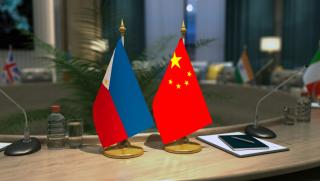 Китай, Филипини, дипломатически консултации