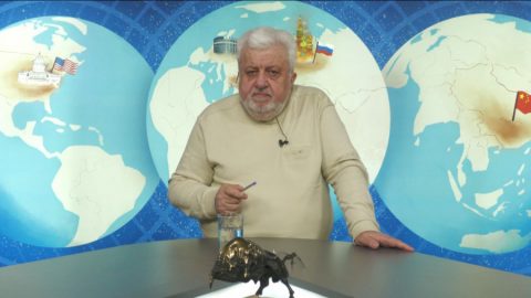 Д-р Румен Петков: Решенията в България вече се вземат предварително – политиката е само театър