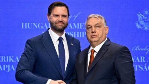 Защо Орбан е ключът към оцеляването на Тръмп в Европа