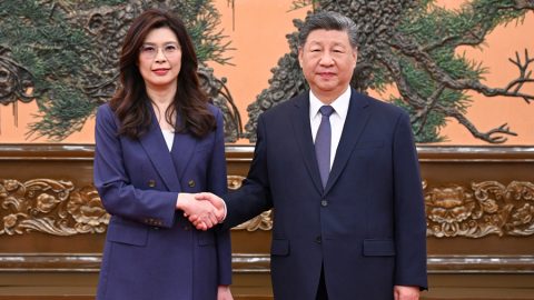 Си Дзинпин се срещна с лидерката на „Китайския Гуоминдан“ Джън Лиуън