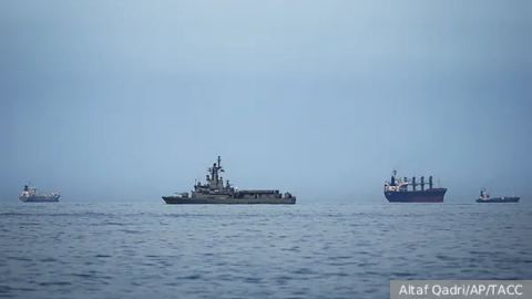 Руският юмрук в Ламанша: Защо Лондон трепери пред фрегатите на Москва