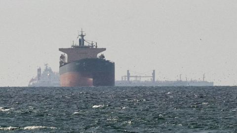 Иран отвори Ормузкия проток за търговско корабоплаване