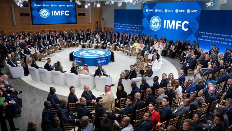 Министърът на финансите и управителят на КНБ, защита, многостранния ред, свободната търговия, Вашингтон