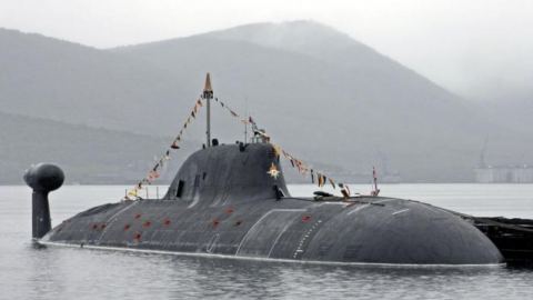 Руски подводници застрашават интернет кабелите на НАТО