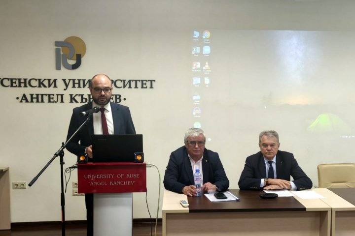 3-e4e33181b1a0__original