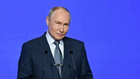 Путин поиска Русия да спре да копира Запада и да диктува технологичните правила