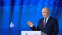 Путин отчете ръст на БВП и индустрията, но Кремъл вече говори за устойчивост, а не за пробив