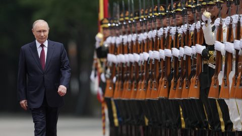 Путин в Пекин: стратегическо сближаване в многополюсния свят