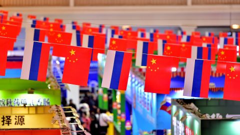 Търговията между Китай и Русия нараства с близо 20%