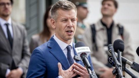 Democrata.es: ЕС отново ще купува руски газ, прогнозира унгарският министър-председател