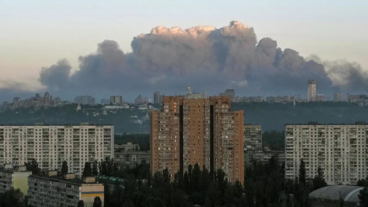 Русия обяви кои цели е поразила в Киев: удари по командването, ГУР и военната инфраструктура